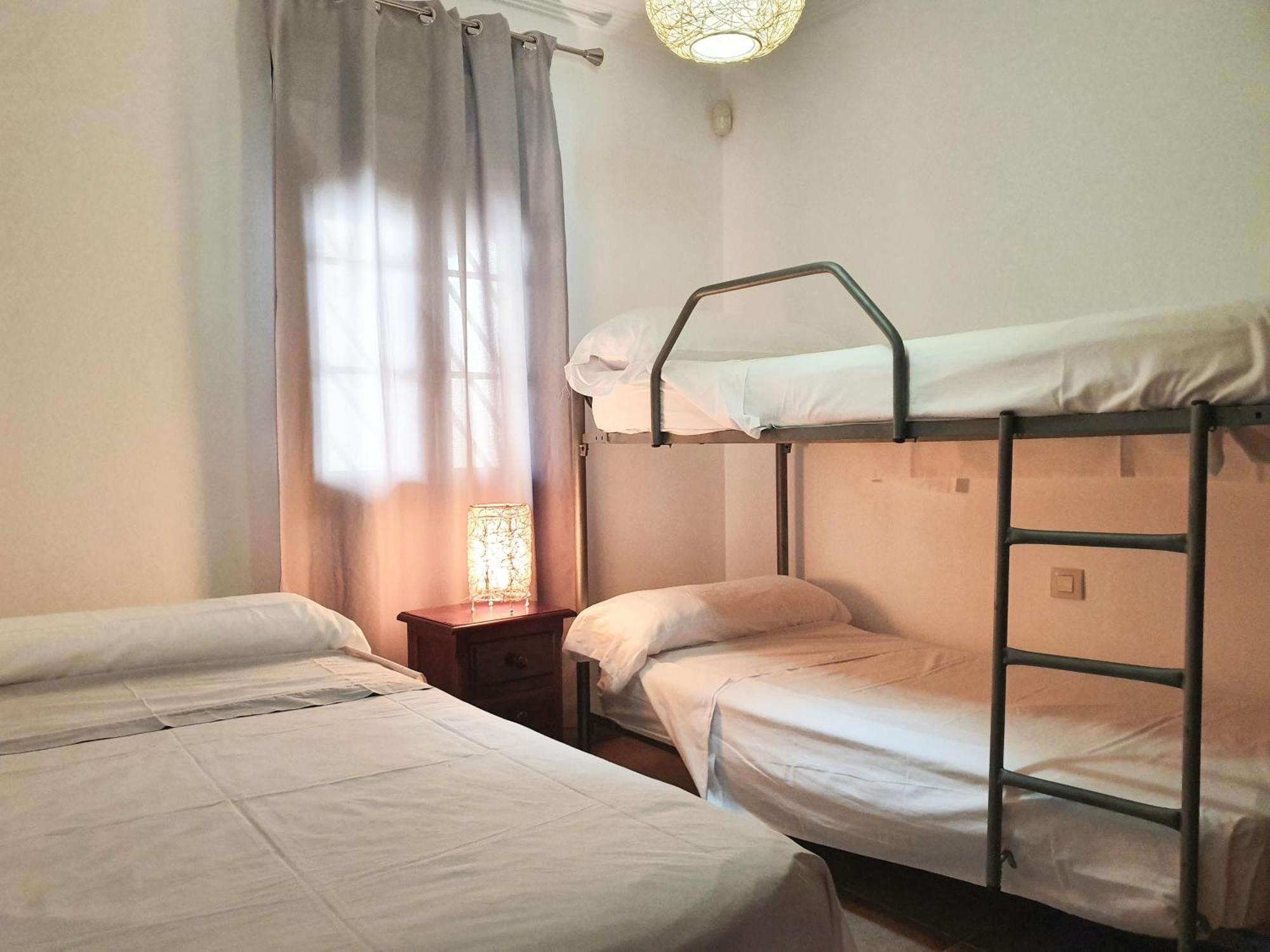 Pelicanos, By Ac Real Apartment *
